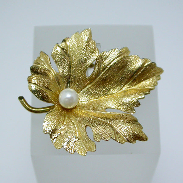 Sale! Vintage 14K Yellow Gold and Pearl Brooch - Larc Jewelers
