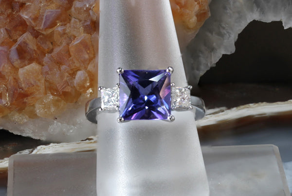 Stunning 3 Stone Tanzanite and Diamond Ring