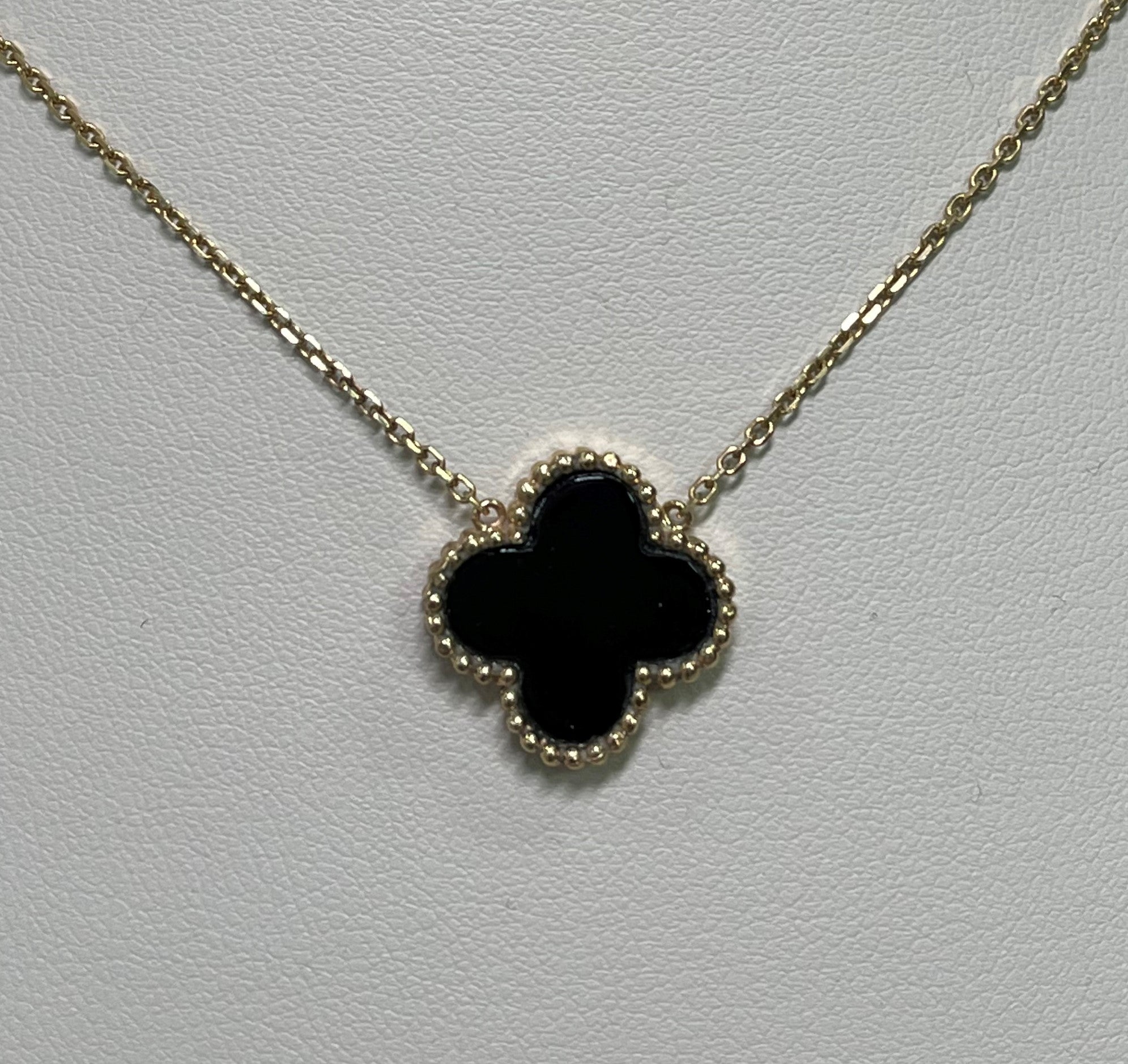 Clover Necklace | Gold & Black Onyx